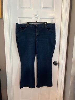 Gloria Vanderbilt Dark Blue Bootcut Jeans